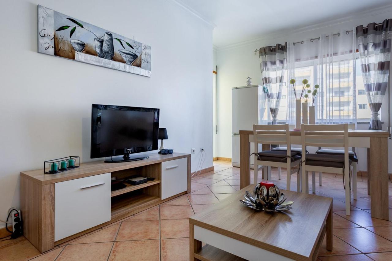 Light & Comfy Apartment W/ Pool & Balcony By Lovelystay Portimão Exterior foto